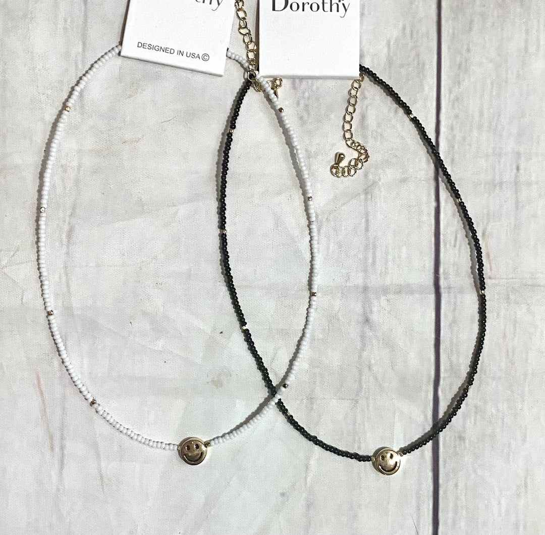 Smiley Face Bead Choker - jernijacks
