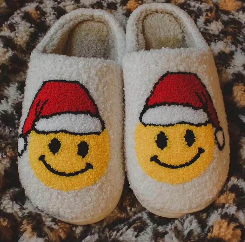 Smiley Face Slippers - jernijacks
