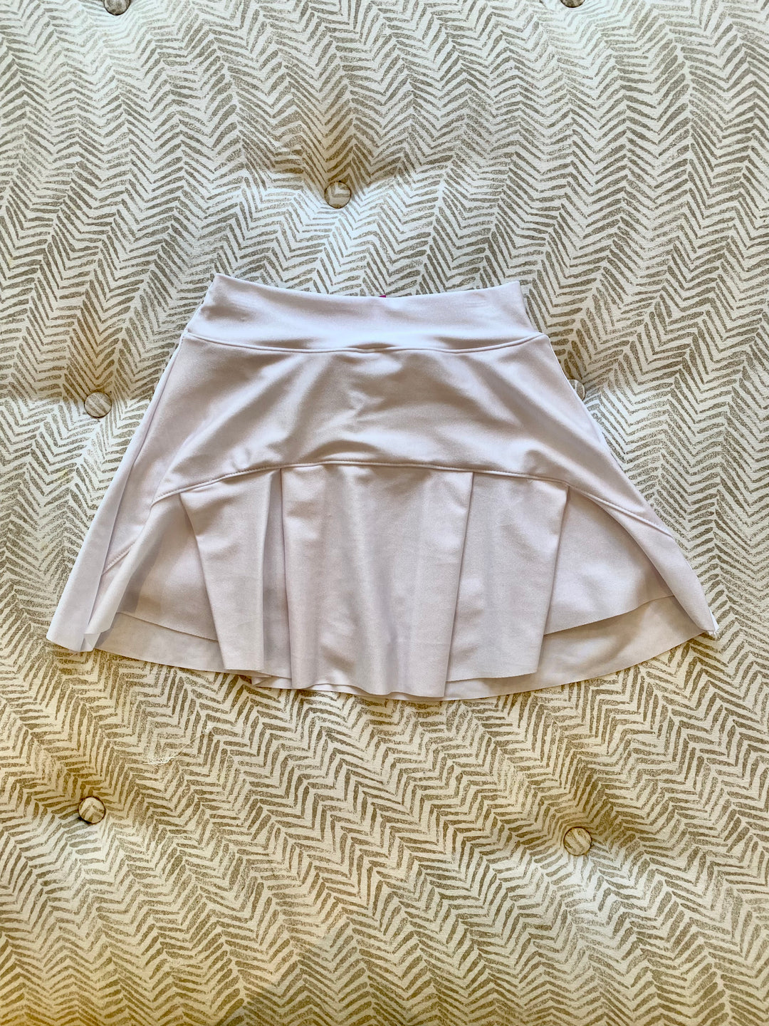 Solid Ruffle Back Tennis Skirt